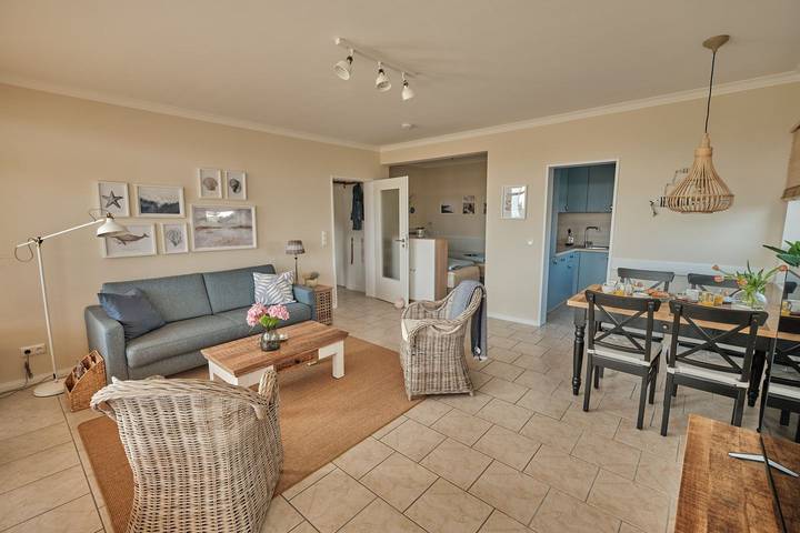 Appartement entier, Modernes Apartment mit Balkon in erster Strandreihe von Grömitz in Grömitz, Holstein de l'Est