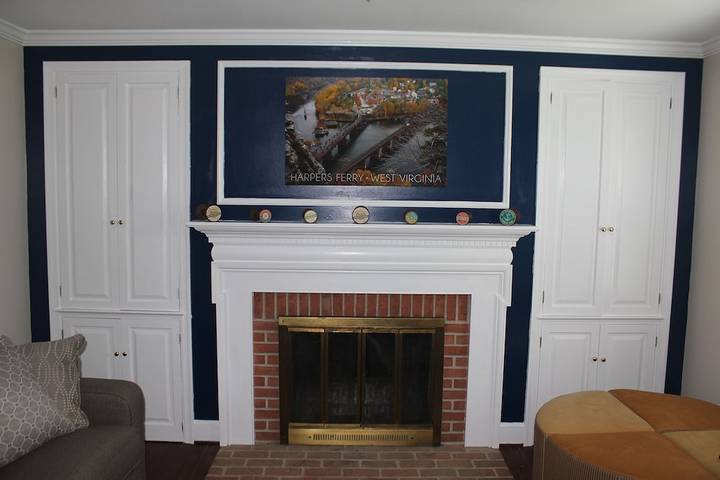 Vacation rental for 12 people, with hot tub and yard as well as terrace and pool in West Virginia