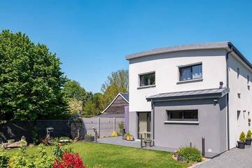 Gîte pour 4 personnes, avec jardin à Isneauville