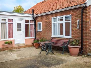 Cottage for 4 People in Suffolk, Photo 1