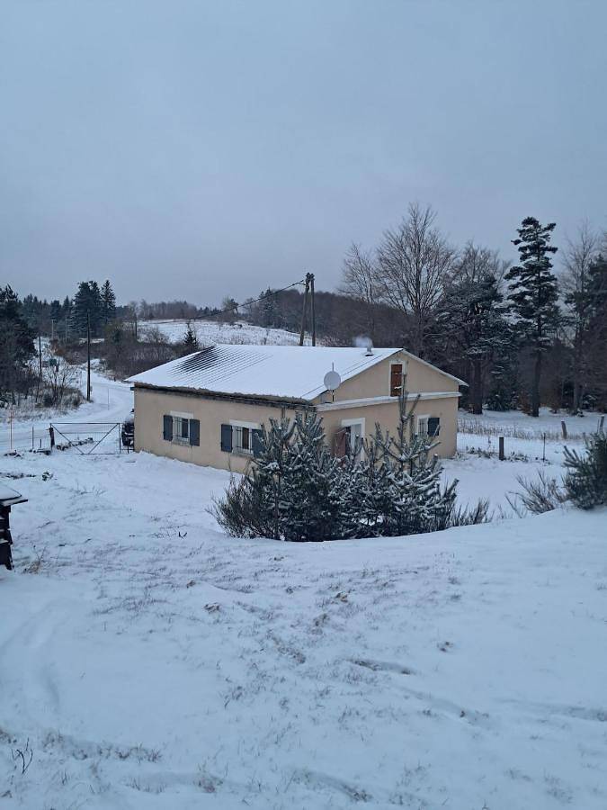 Location de vacances pour 4 personnes, avec jardin et vue, animaux acceptés dans Issanlas - 2