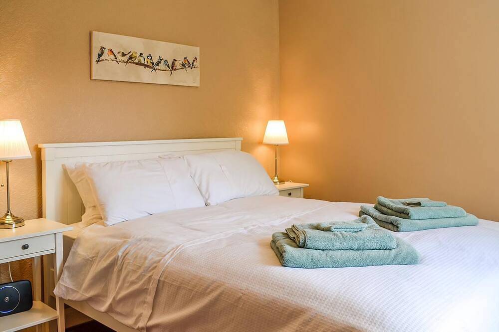 2 Schlafzimmer Unterkunft in New Galloway in Loch Ken, Dumfries und Galloway