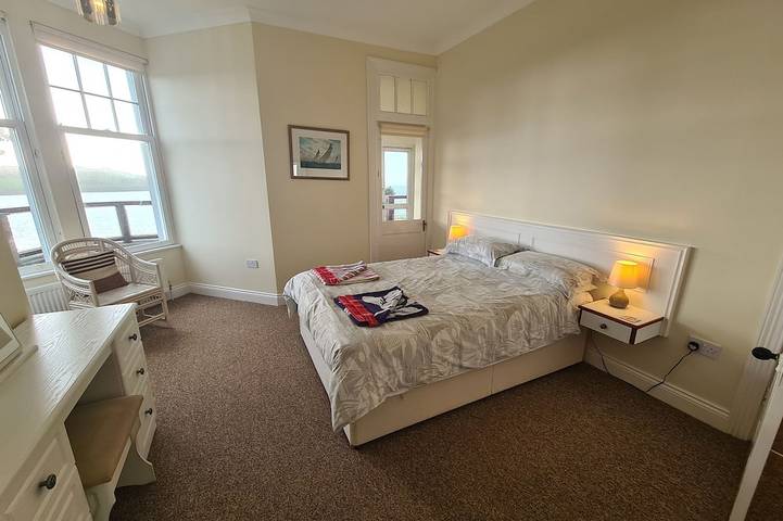 Lower Tresulian -  an apartment that sleeps 4 guests  in 2 bedrooms in St Mawes, Cornwall