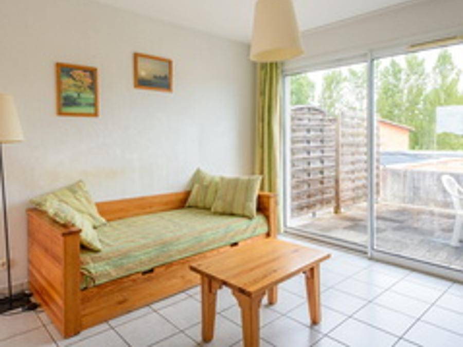 Résidence Le Domaine du Green - Vacancéole - Appartement 6 personnes - 3 pièces in Rivières, Région d'Albi