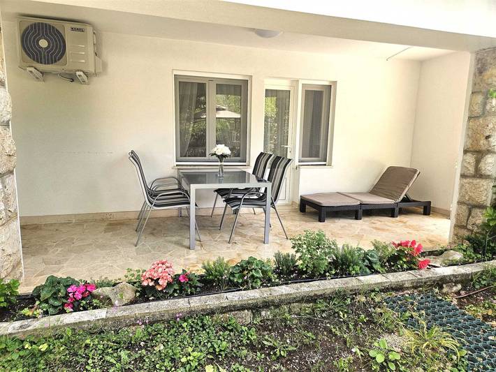 Ferienwohnung für 4 Personen, mit Terrasse in Njivice - 3