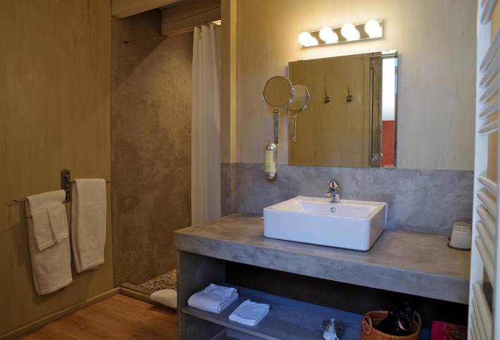 Location de vacances pour 2 personnes, avec terrasse et vue à Hérépian - 3