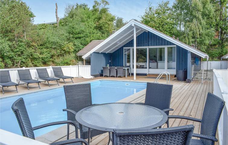 Ferienhaus für 8 Personen mit Whirlpool in Knebel, Süddjursland