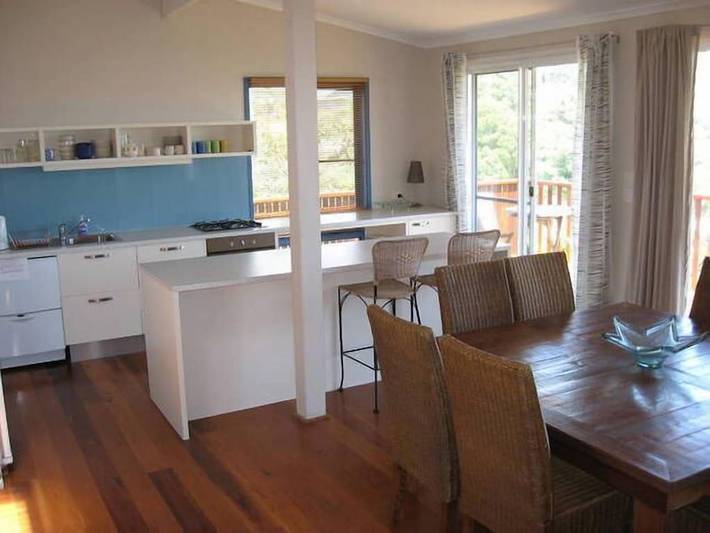 Holiday home for 6 people, with garden and balcony in Central Coast (NSW)