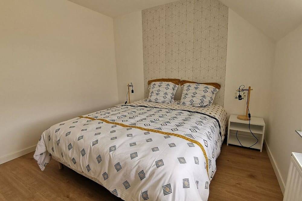 Maison de vacances à quelques pas de la plage : A la maison de Goulannou in Tréflez, Côte des Légendes