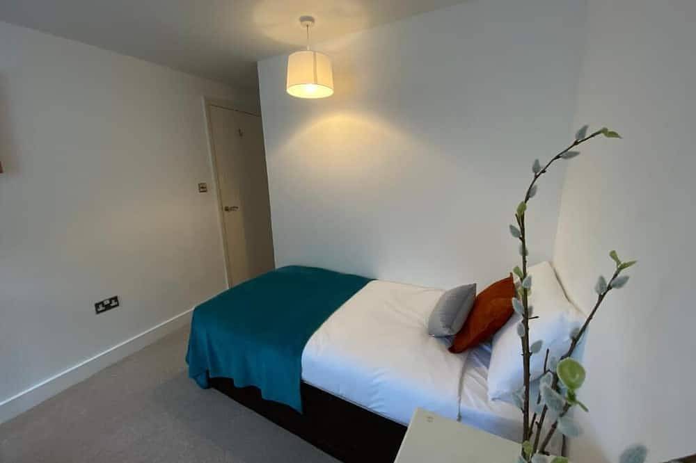 Family Cottage Ensuite with Terrace in Brighton, Sussex