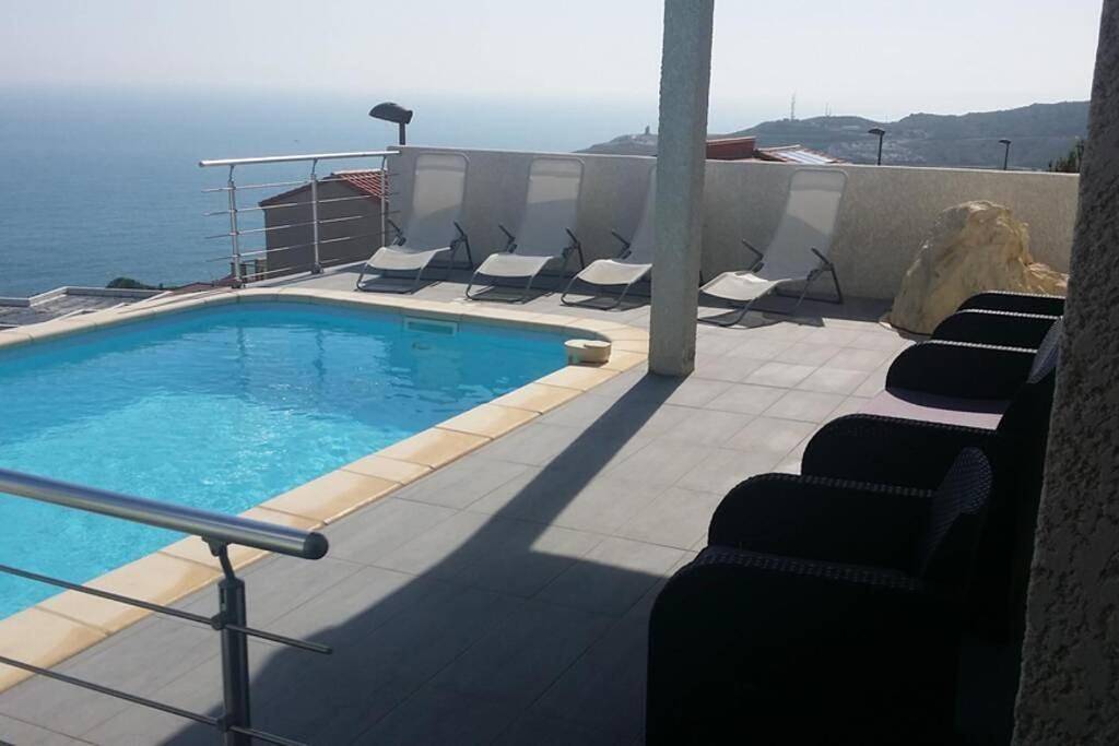 Villa standing vue mer 180° clim.pisc. in La Côte Vermeille, Cerbère