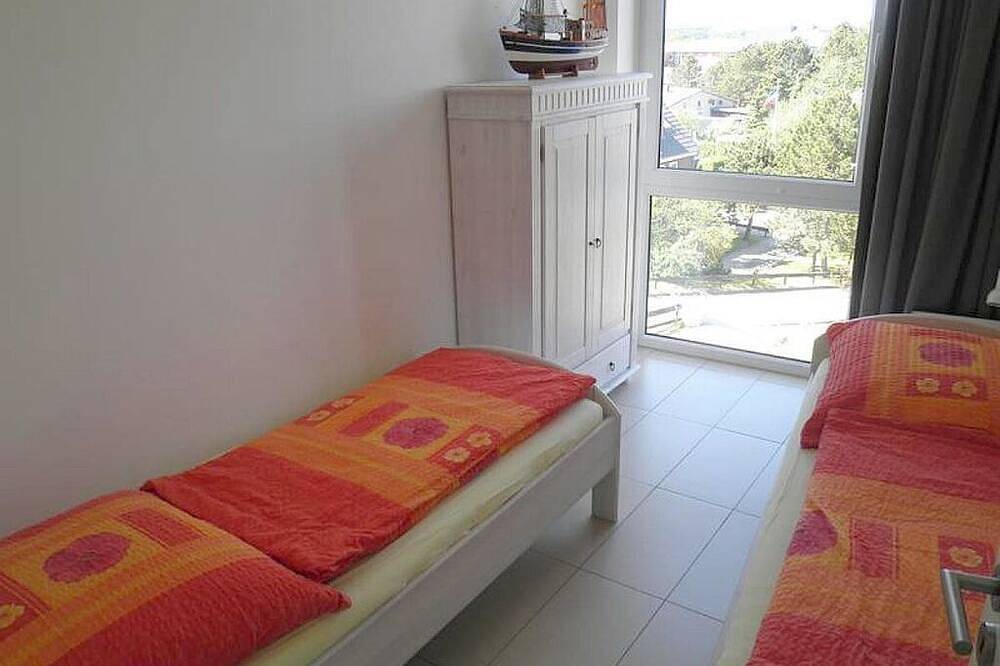 Kniepsand in der Amrumer Welle in Wittdün, Amrum