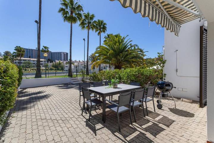 Pension voor 9 personen, met zwembad en terras in Albufeira