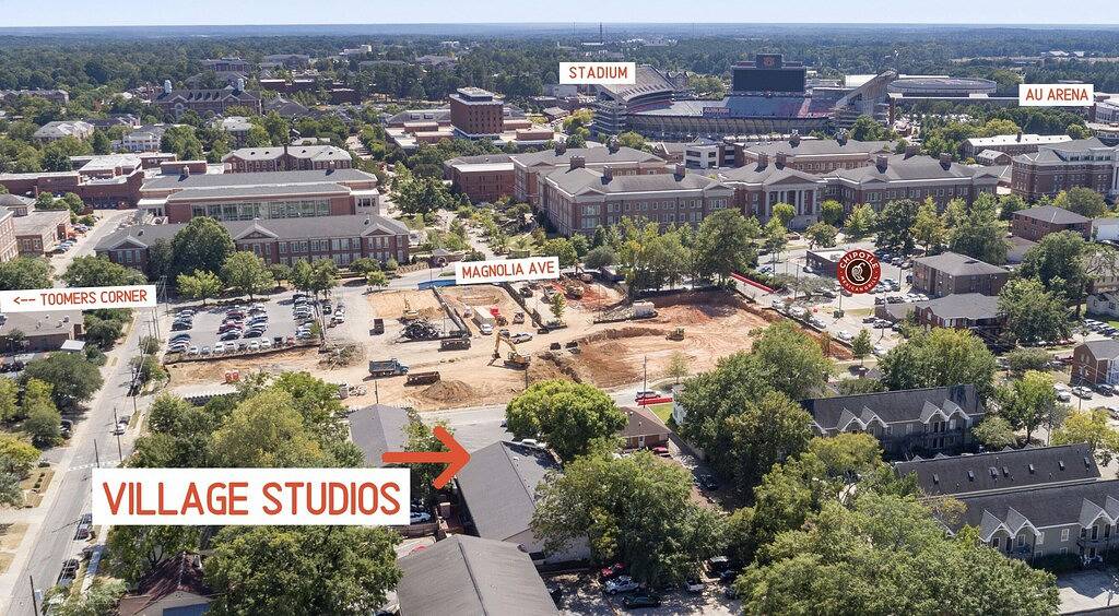 Ganze Wohnung, Leben Sie in Luxus ... Gehen Sie zum großen Spiel! in Auburn (AL), Alabama