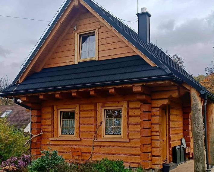 Domek letniskowy dla 6 osób, z Balkon i Jacuzzi oraz Taras i Ogród w Ustroń