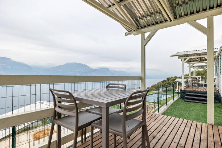 Mobile home for 4 people, with Garden and Lake view