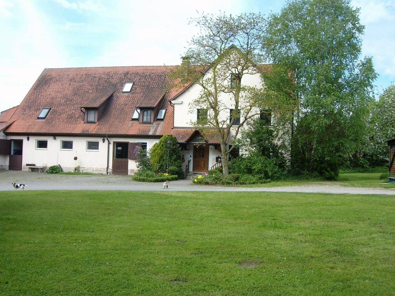 Ganze Wohnung, Three-Bedroom Apartment in Schillingsfürst, Romantische Straße