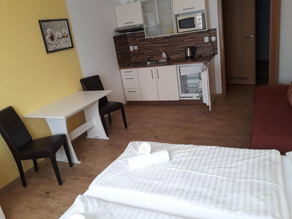 Geheel appartement, Apartment - Ground Floor in Lipno Reservoir, Lipno