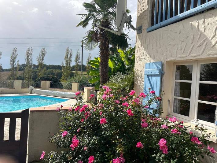 Chambre d’hôte pour 2 personnes, avec jardin ainsi que piscine et vue dans le Gers - 3