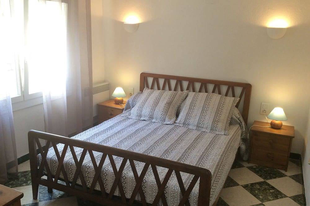 Immediate Seaside studio for 2 people (up to 6 with options) in Vendres, Côte d'Améthyste