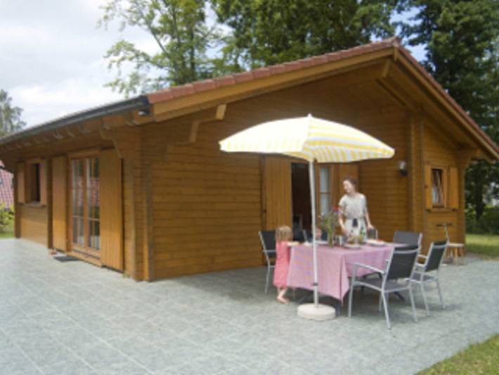 Ferienhaus für 6 Personen, mit Terrasse und Garten in Sellin - 3