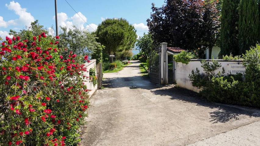 Appartamento per 3 persone, con Terrazza e Giardino nonché Panorama a Arpino