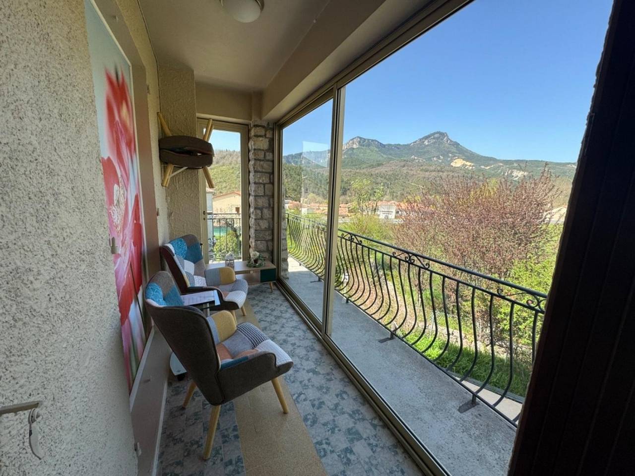 Panoramic-Doppelzimmer m. Wintergarden (4) in Castellane, Parc naturel régional du Verdon