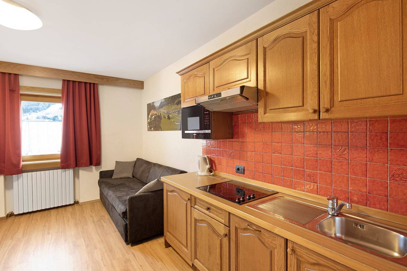 Hel lejlighed, Holiday Apartment "Casa Marcos n 32" with Mountain View, Balcony & Wi-Fi in Livigno (Town), Livigno