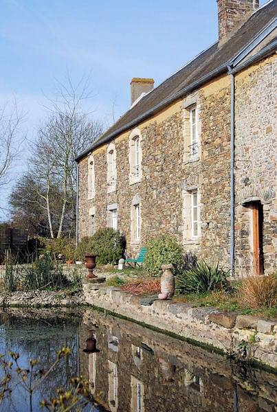 Chambre d’hôte pour 2 personnes, avec jardin, animaux acceptés à Bretteville-sur-Ay