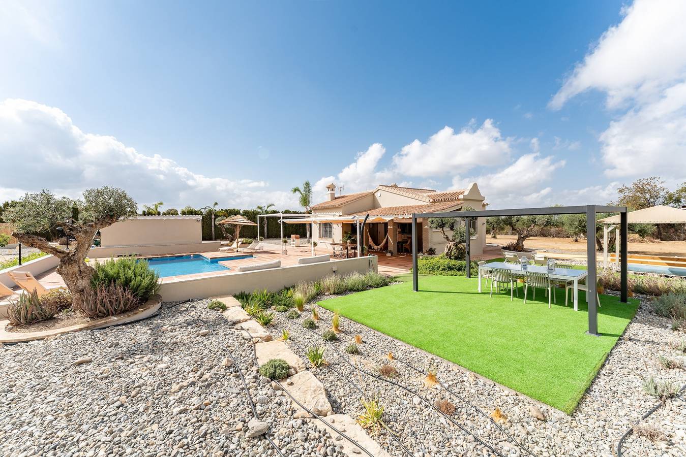 Villa 'Tranquila El Retiro' com piscina privada, Wi-Fi e ar condicionado in Alhaurín el Grande, Málaga Provincia