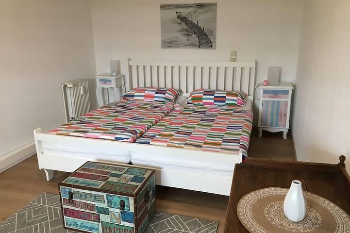 Ganze Wohnung, Ferienwohnung zur Ostsee- Flensburger Förde  mit Hund, 450 Meter bis zum Strand in Westerholz, Schleswig-Flensburg