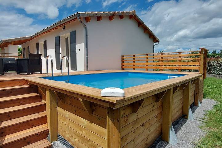 Location de vacances pour 6 personnes, avec Terrasse et Jardin à Lavilledieu
