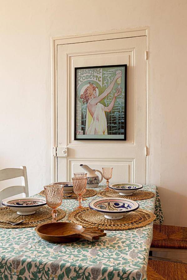 Appartement entier, Two-Bedroom Apartment in Grasse, Côte méditerranéenne (France)