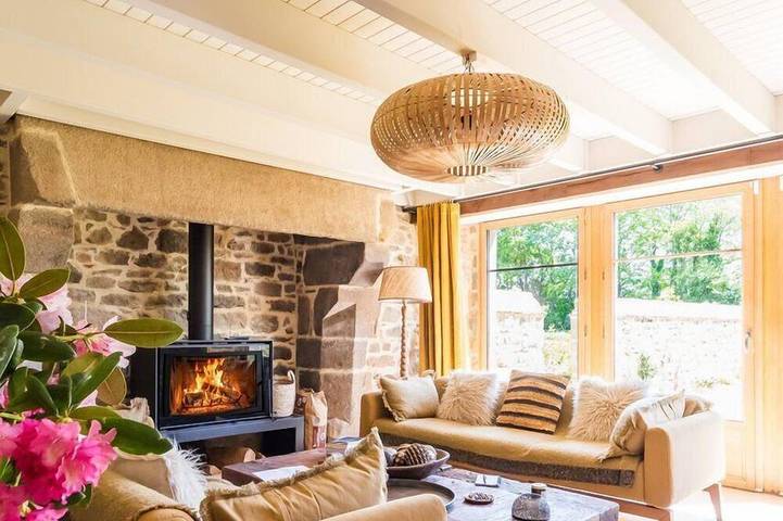 Location de vacances pour 14 personnes, avec jardin à Plouzélambre - 4