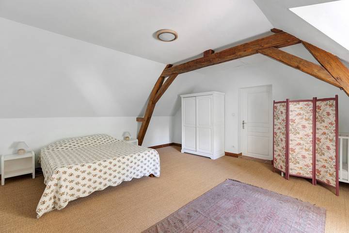 Holiday Home 'Gite Bonnette, Val De Loire' with Shared Terrace, Shared Garden and Wi-Fi in Faye-la-Vineuse, Regionalt naturreservat i Loire-Anjou-Touraine