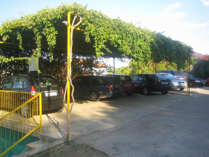 Ferieleilighet for 4 personer, med terrasse i Jelsa