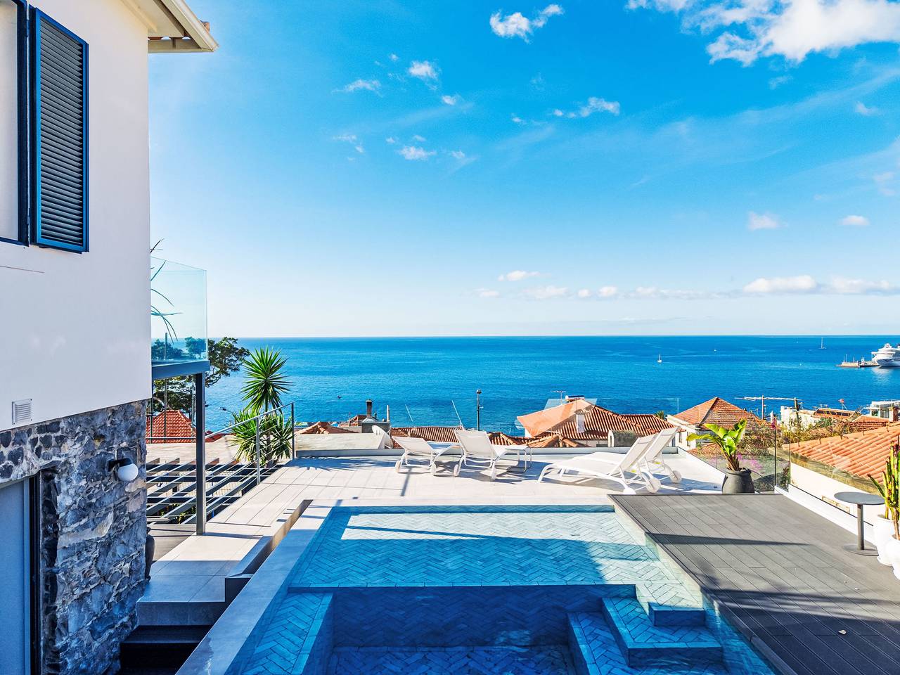 Lazaro Exklusive Villa von Hrm in Lazareto, Funchal (Santa Maria Maior)