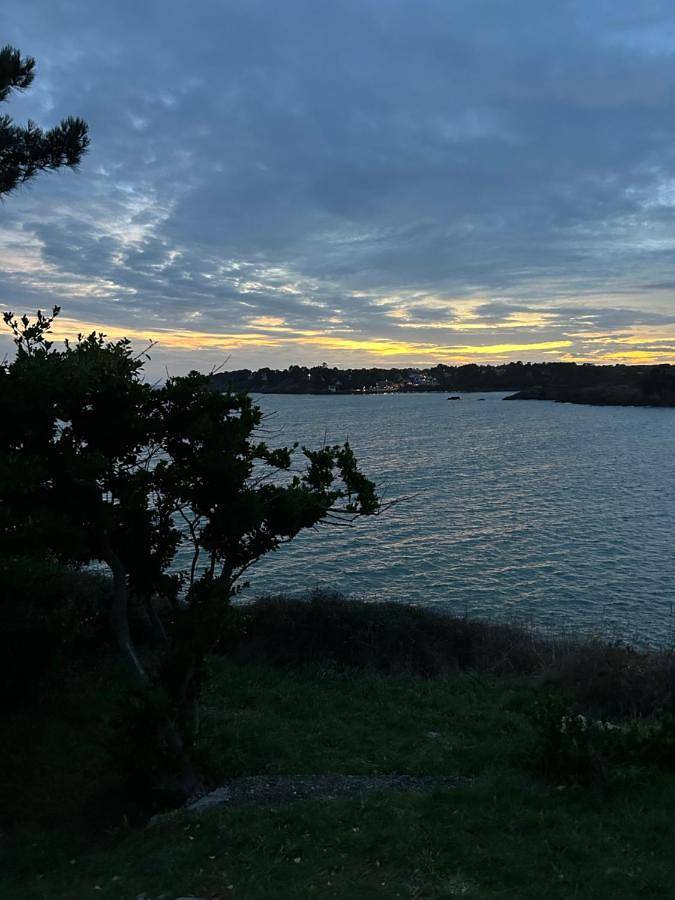Gîte pour 3 personnes, avec jardin et terrasse dans Plage Kerfany - 3