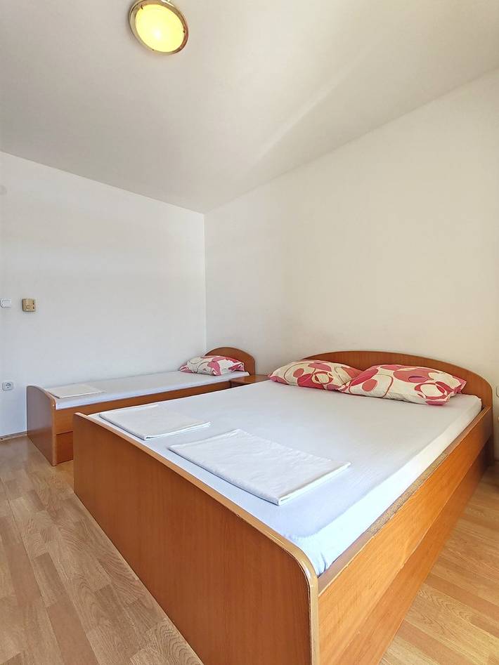 Gîte pour 3 personnes, avec balcon/terrasse dans Neum - 3