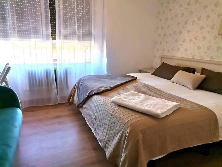 Apartamento para 2 personas, con Terraza además de Jardín y Vistas en Jerte