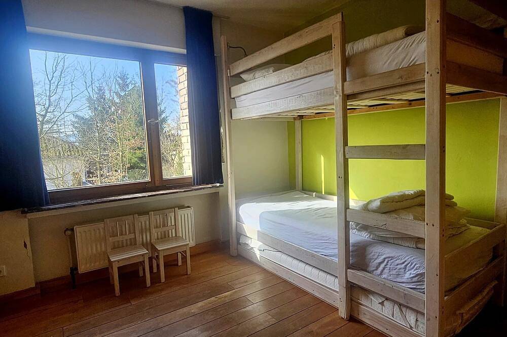 Gemütliches Chalet auf einem Hügel im Wald bei Willingen in Diemelsee, die Mittelgebirge