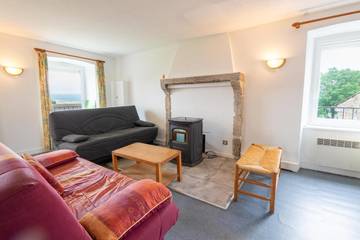 Gîte pour 8 personnes, avec balcon à Saint-Paul-le-Froid