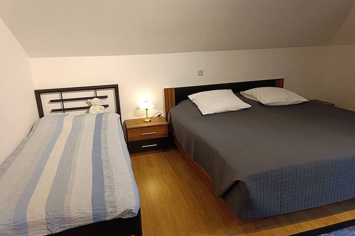 Gîte pour 4 personnes, avec balcon à Kirkel - 4