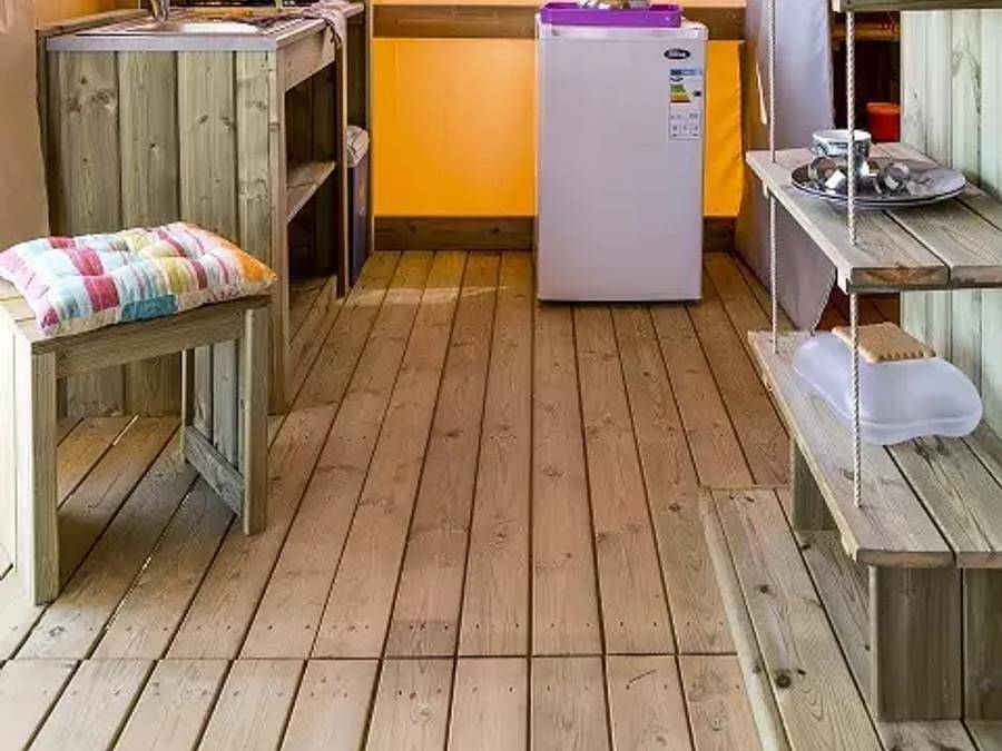 Camping maeva Respire Parfums d'été - Lodge 5 persons - Essentiel 3 Rooms 5 People Without Bathroom in Jard-sur-Mer, Vendée