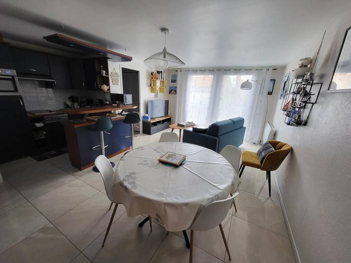 Ganze Wohnung, Modernes 2-Zimmer-Apartment im Herzen der Stadt, 150m vom Strand entfernt in Les Sables-d'Olonne, Vendée