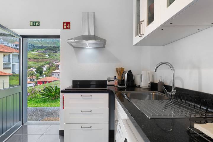 Casa da Maricas – São Vicente: Tranquility in Madeira’s Natural Paradise in São Vicente (Madeira), Madeira