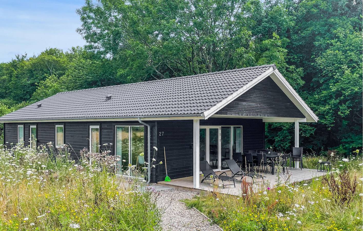 Feriehus for 10 personer med terrasse in Tranekær, Langeland