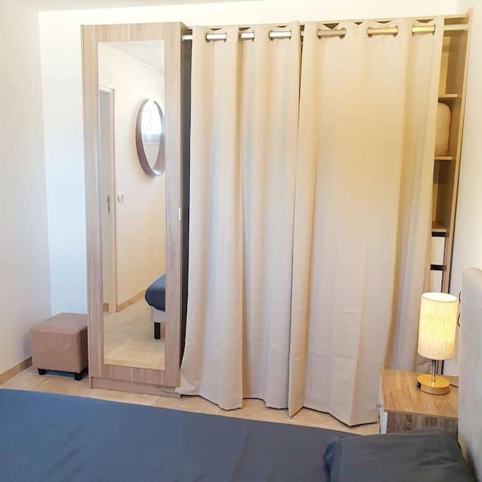 Gîte pour 2 personnes, avec terrasse à Sabran - 4