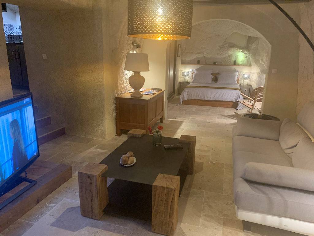 Gite troglodyte de charme & Spa privatif en Touraine in Cravant-les-Côteaux, Vallée de la Loire