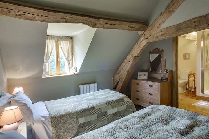 Gîte pour 11 personnes, avec piscine et terrasse à Cromac - 4